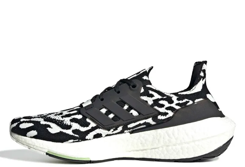 Adidas Ultra Boost 22 Zebra (GX6300)