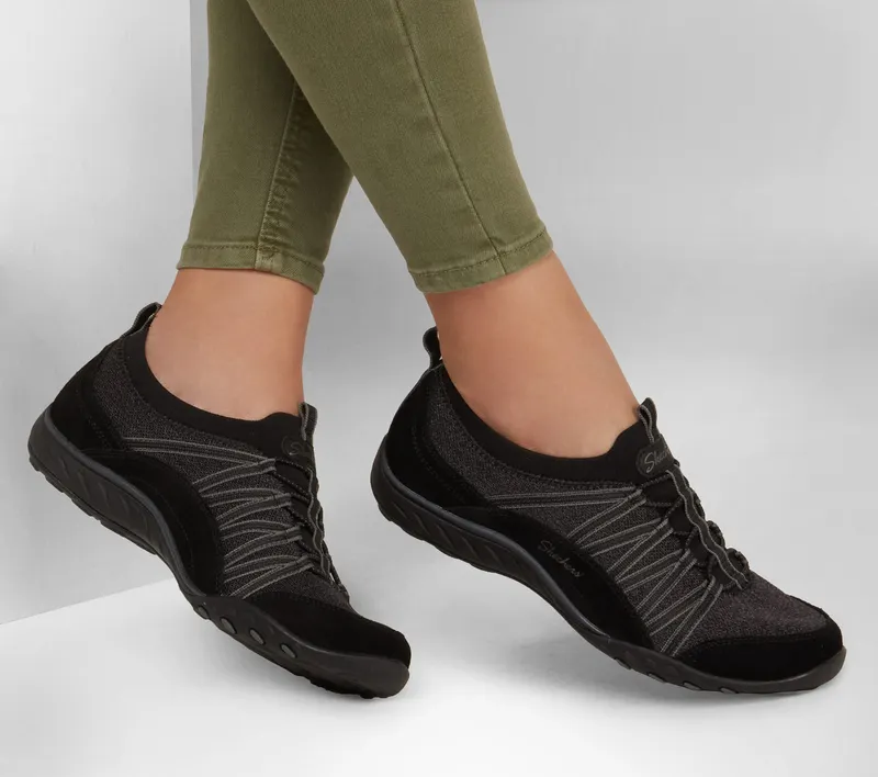 Skechers Relaxed Fit: Breathe-Easy – Her Journey – Zwart (100231-BLK)