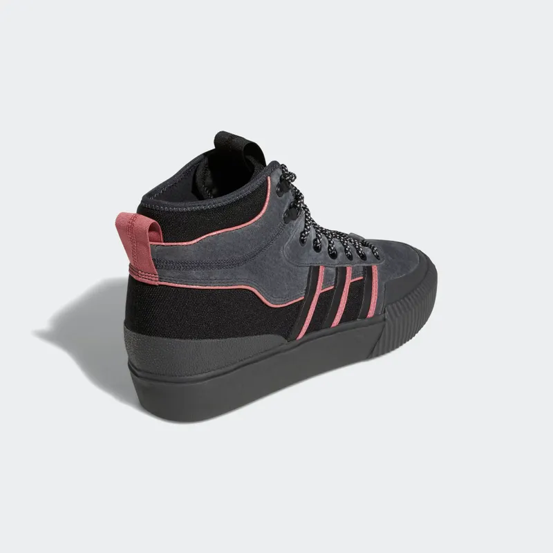adidas Akando ATR Core Black / Wonder Red / Carbon (GX2066)