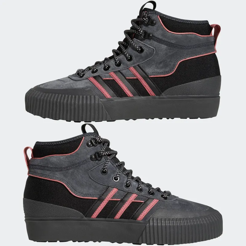 adidas Akando ATR Core Black / Wonder Red / Carbon (GX2066)