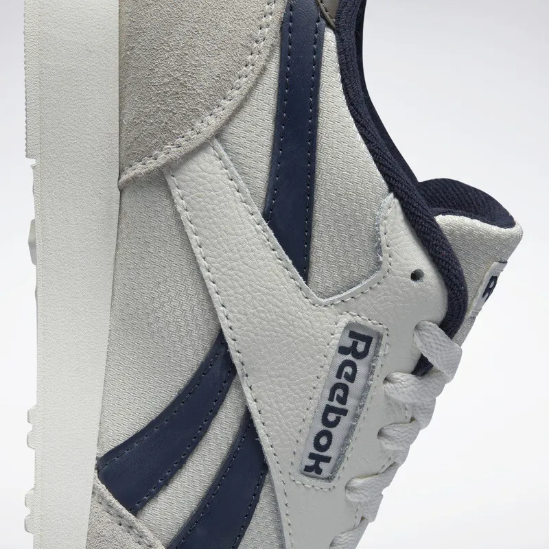 Reebok Royal Ultra Chalk / Vector Navy / Trek Grey