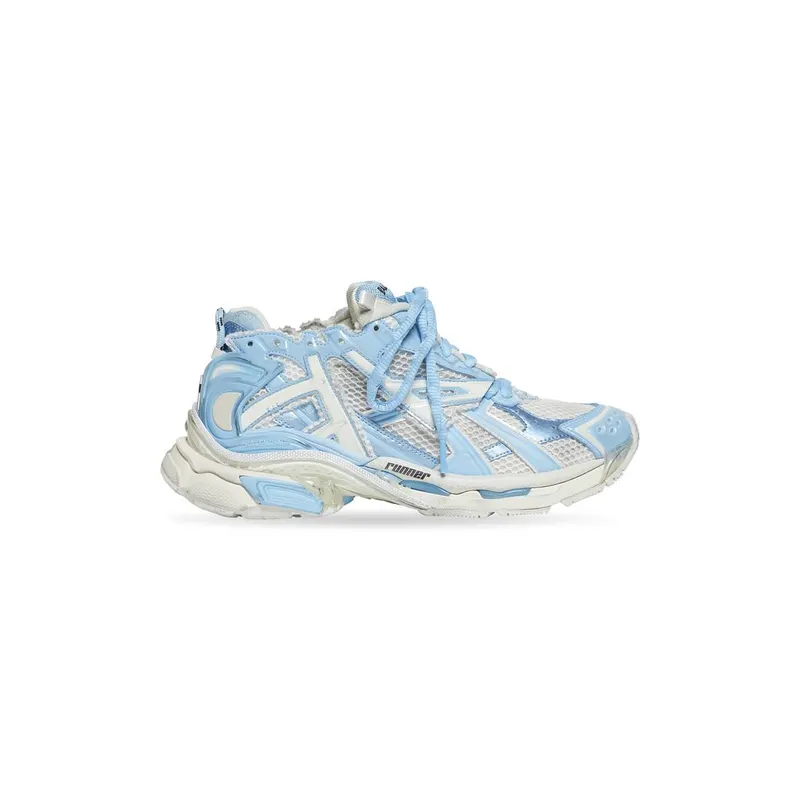 Balenciaga Runner Trainers Nude (677402W3RB29744)