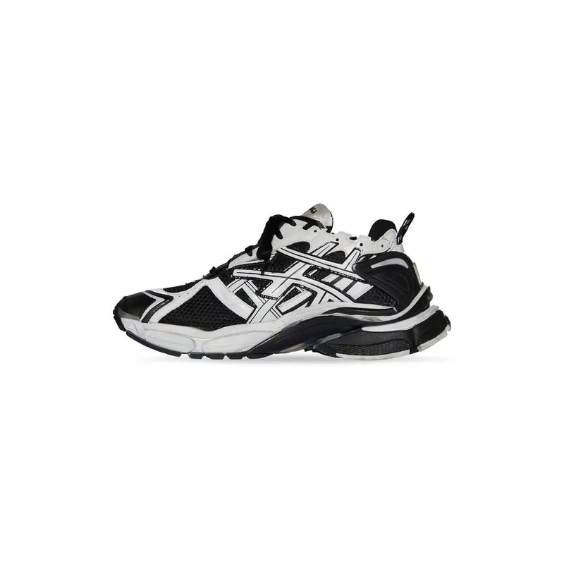 Balenciaga Runner Trainers White (677403W3RB29010)
