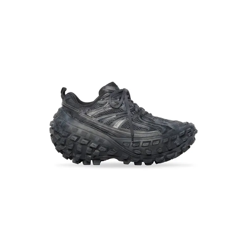 Balenciaga Defender Trainers Black (685611W2RA61000)