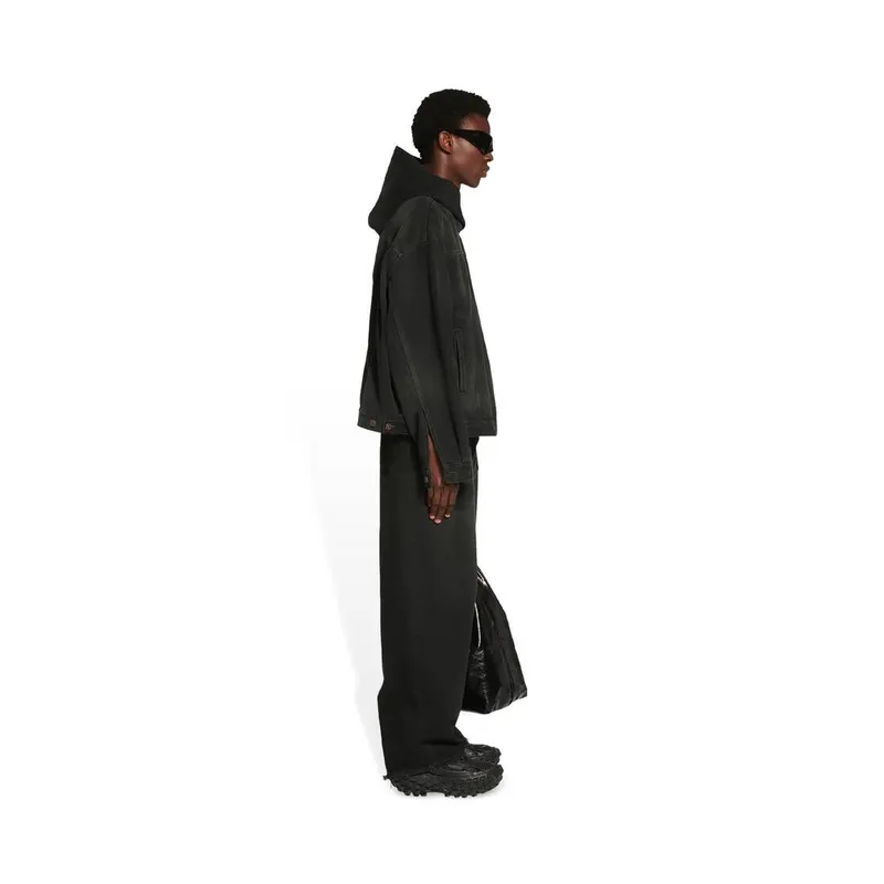 Balenciaga Defender Trainers Black (685613W2RA61000)