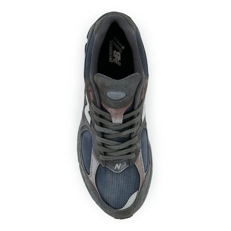 New Balance 2002R Gore-Tex Magnet Grey (M2002RXA)