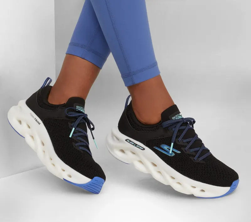 Skechers GO RUN Swirl Tech – Dash Charge – Zwart (128793-BLK)