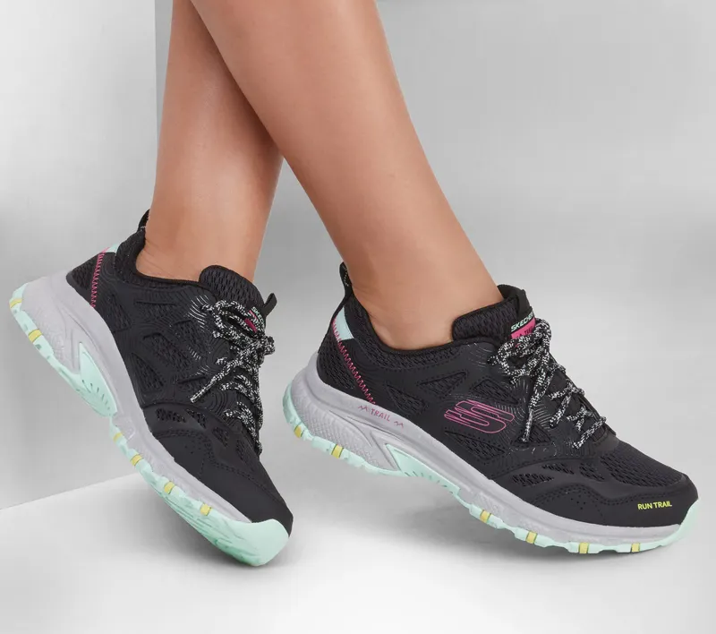 Skechers Hillcrest – Pure Escapade – Zwart / Multi (149821-BKMT)