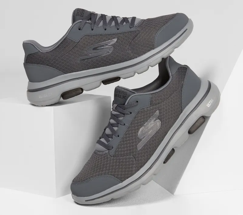 Skechers GO WALK 5 – Qualify – Houtskool / Zwart (55509-CCBK)