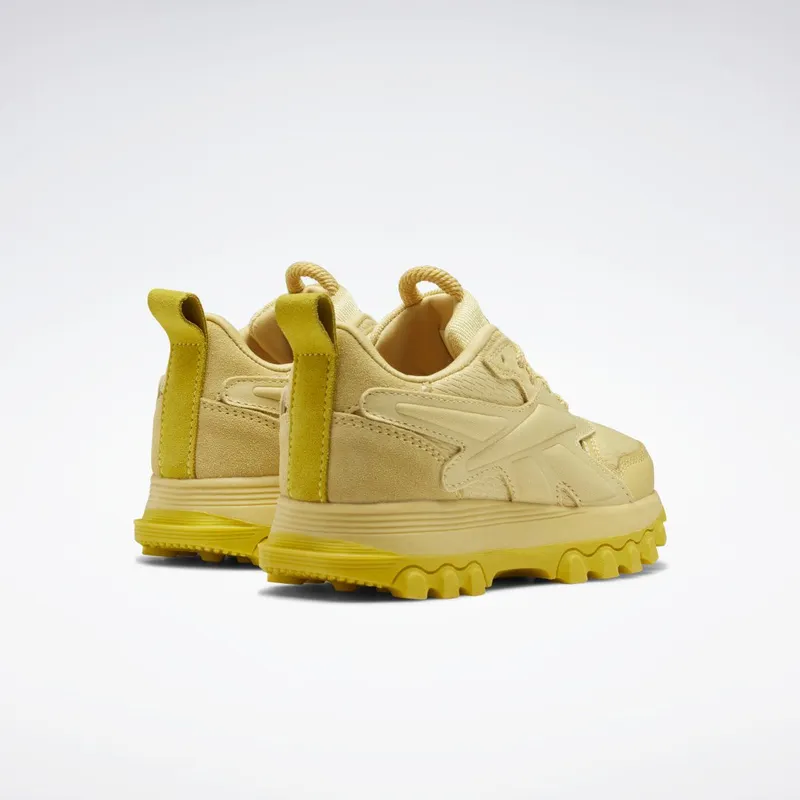 Reebok Cardi B Classic Leather V2 Schoenen Weathered Yellow / Weathered Yellow / Utility Yellow