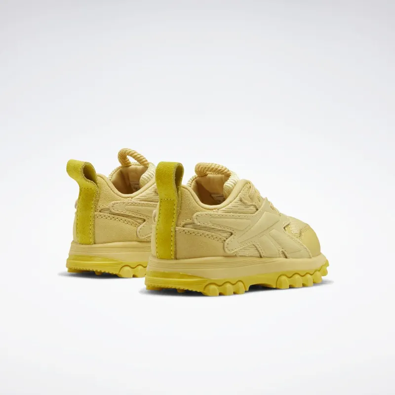 Reebok Cardi B Classic Leather V2 Schoenen Weathered Yellow / Weathered Yellow / Utility Yellow