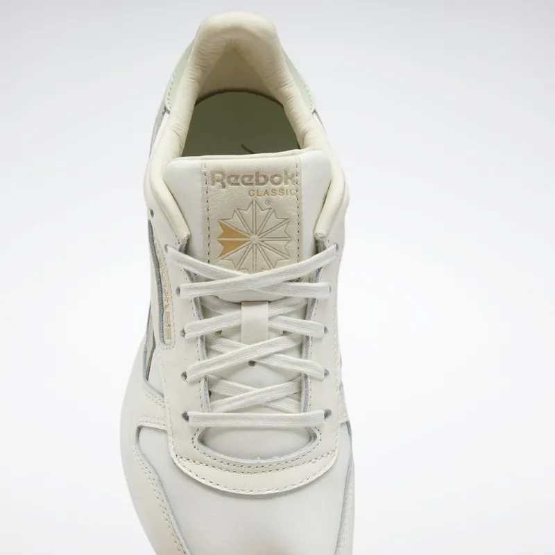 Reebok Classic Leather SP Schoenen Chalk / Moonstone / Light Sage