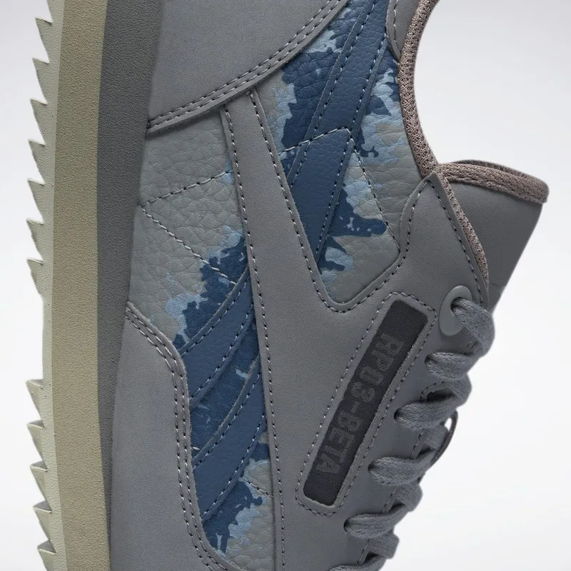 Reebok Jurassic World Classic Leather Ripple Schoenen Pure Grey 5 / Flat Grey / Brave Blue