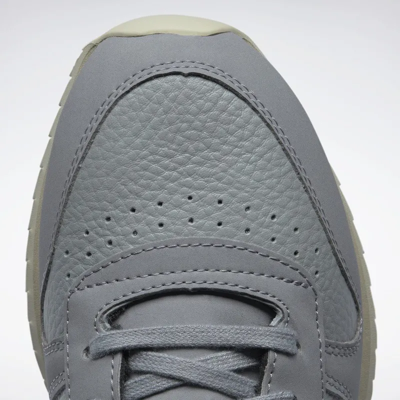 Reebok Jurassic World Classic Leather Ripple Schoenen Pure Grey 5 / Flat Grey / Brave Blue