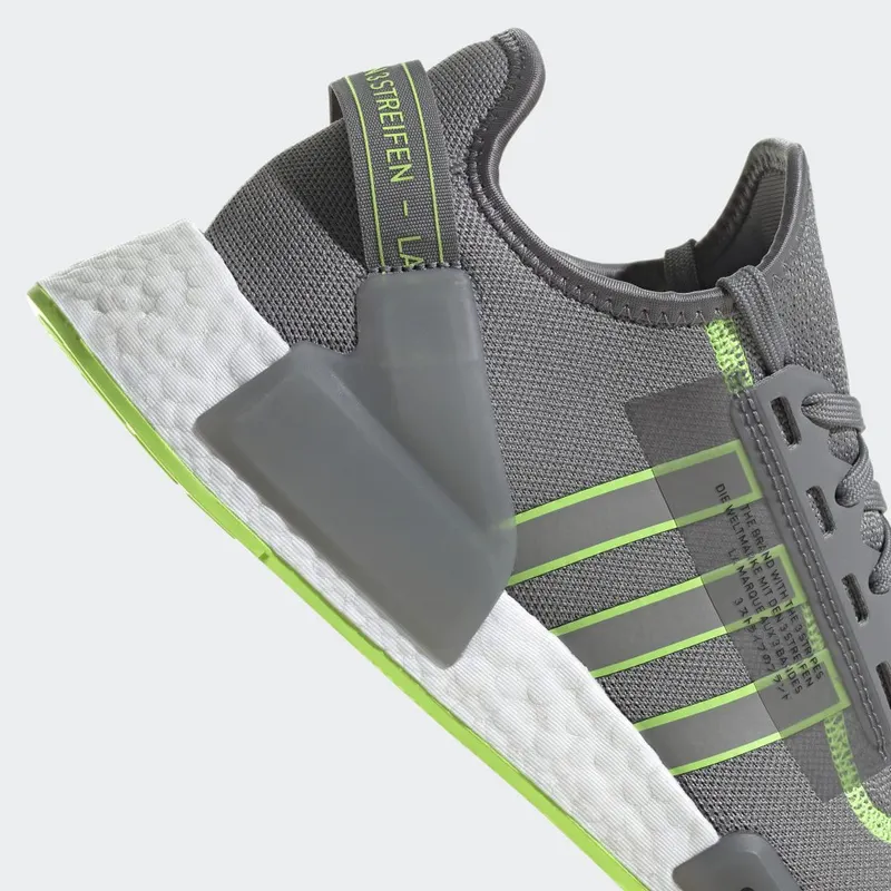 adidas NMD_R1 V2 Grey Three / Signal Green / Cloud White (GY6163)