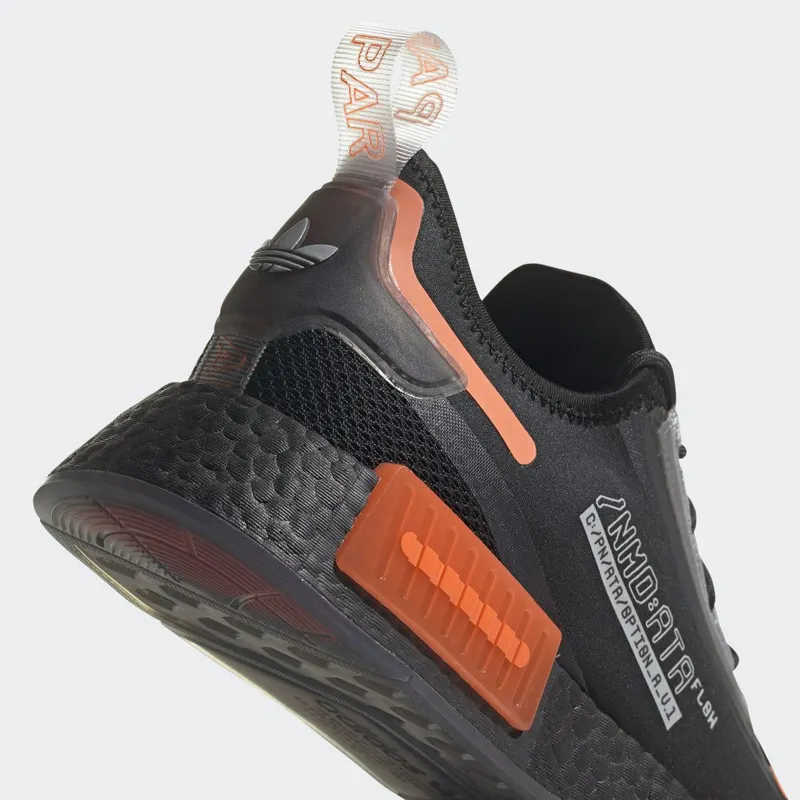 adidas NMD_R1 Spectoo Core Black / Carbon / Team Solar Orange (GZ9264)