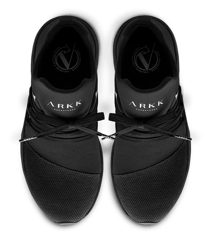 Arkk Raven Mesh PET S-E15 All Black White (IL1403-0099-M)