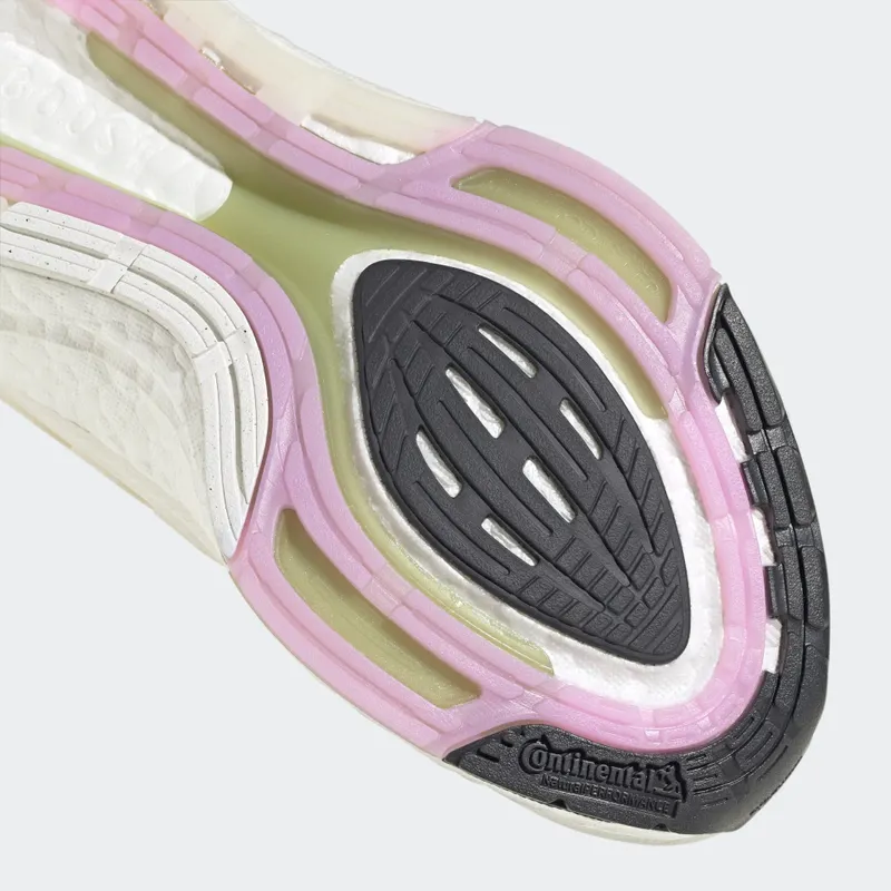 adidas Ultraboost 22 Made With Nature Non Dyed / Zero Metalic / Chalk White (HP9179)