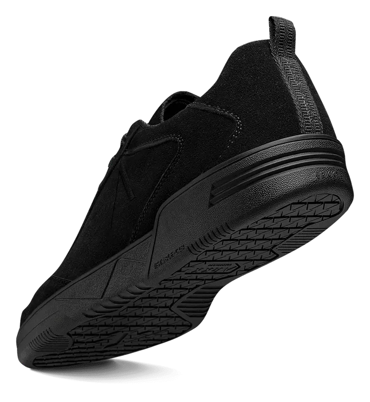 Arkk Visuklass Suede S-C18 Triple Black (CR5920-0099-W)