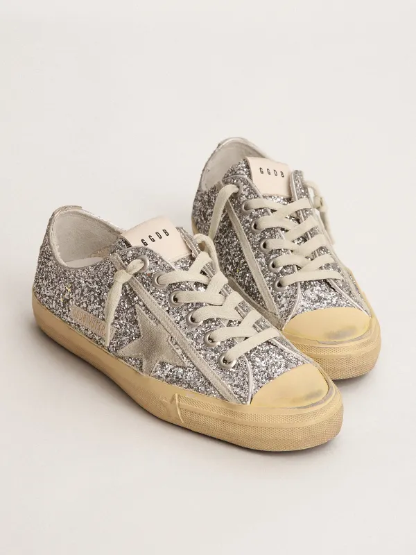 Golden Goose V-Star (GWF00129.F003085.70136)