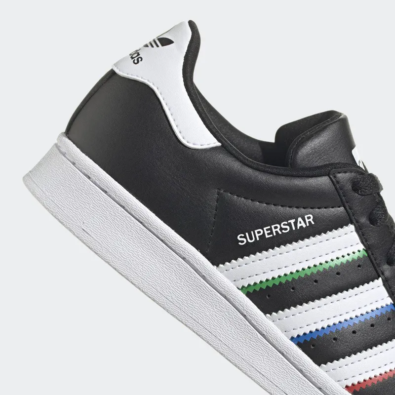 adidas Superstar Core Black / Cloud White / Vivid Red (GZ4425)