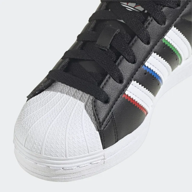 adidas Superstar Core Black / Cloud White / Vivid Red (GZ4425)
