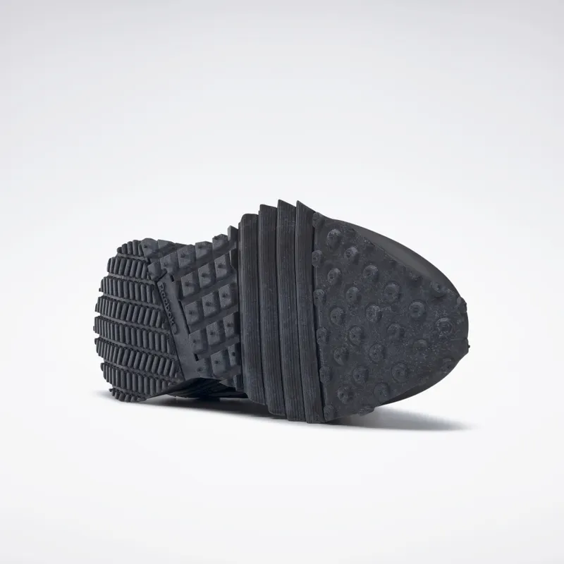 Reebok LX 2200 Core Black / Core Black / Pure Grey 8 (GX4485)