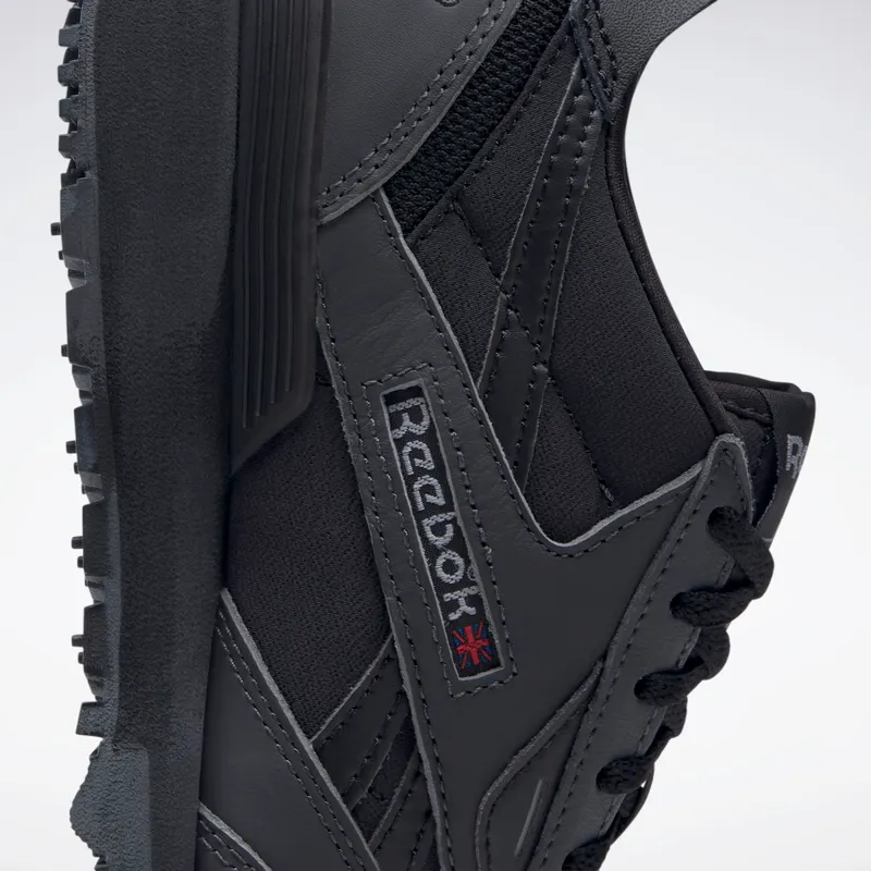 Reebok LX 2200 Core Black / Core Black / Pure Grey 8 (GX4485)