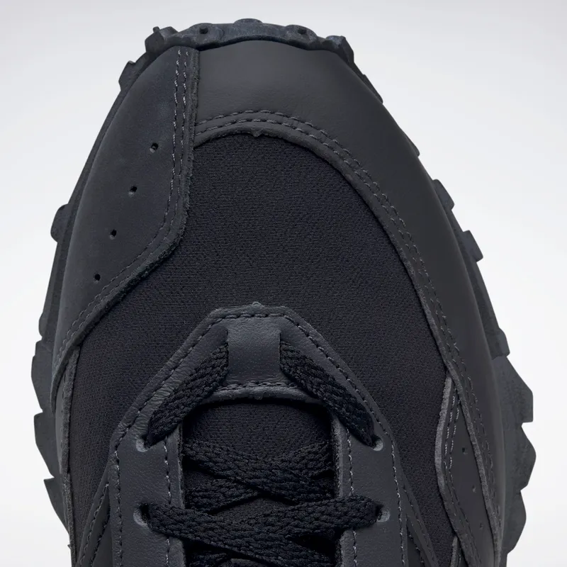 Reebok LX 2200 Core Black / Core Black / Pure Grey 8 (GX4485)