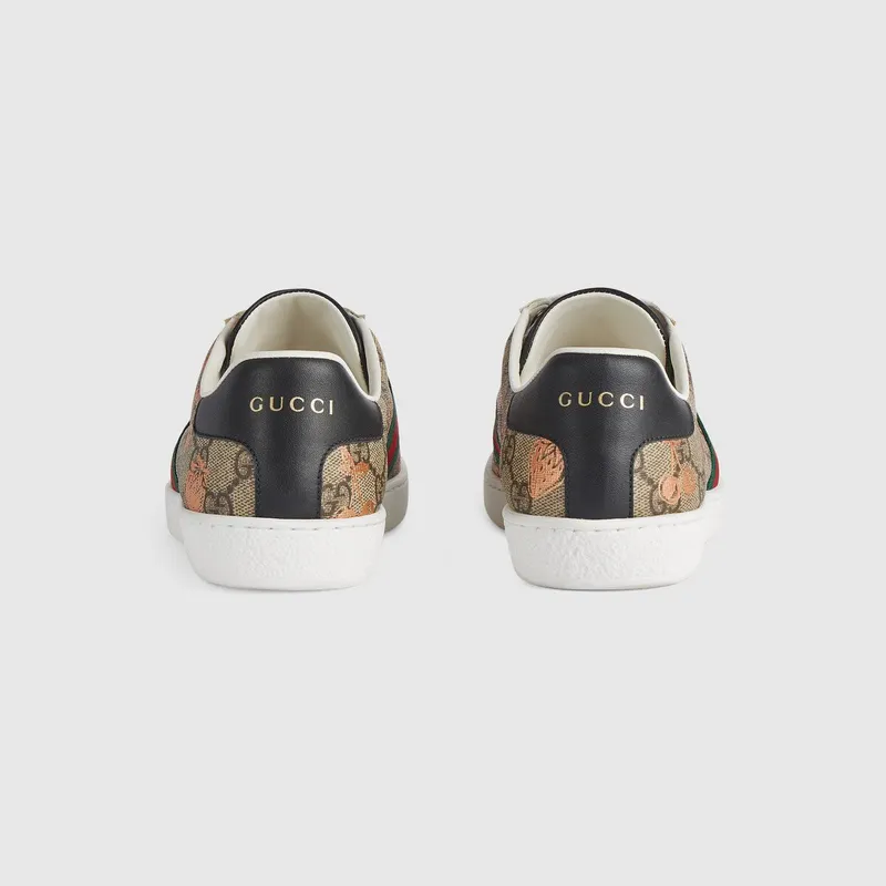 Gucci berry print Ace (433900UM6108295)