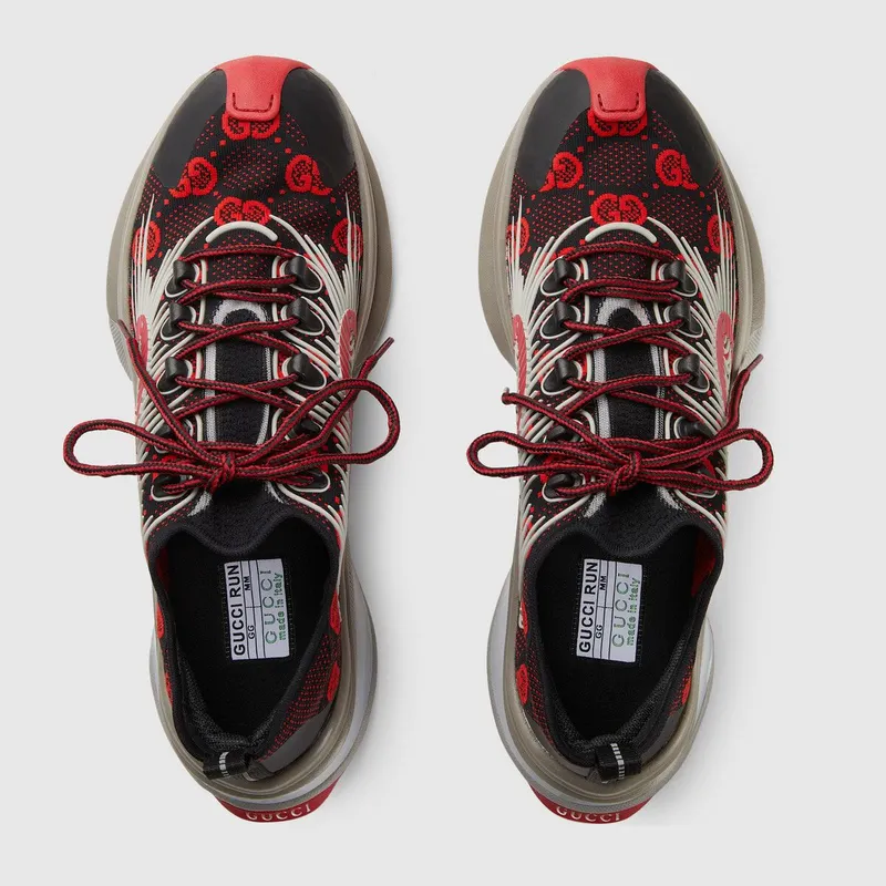 Gucci Gucci Run (680900USN108490)