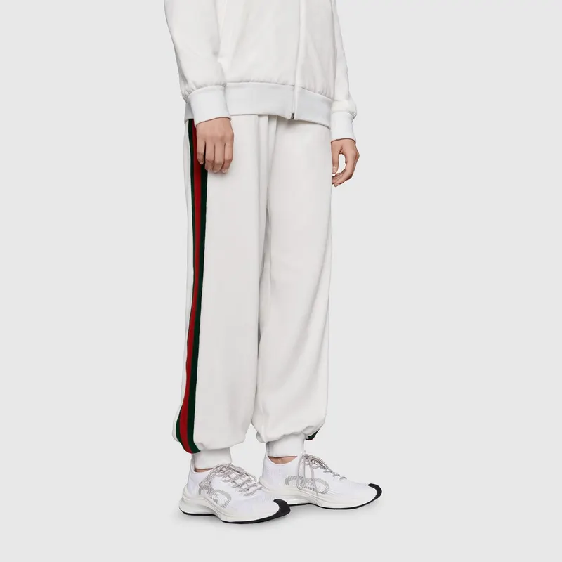 Gucci Gucci Run (680902USM108475)