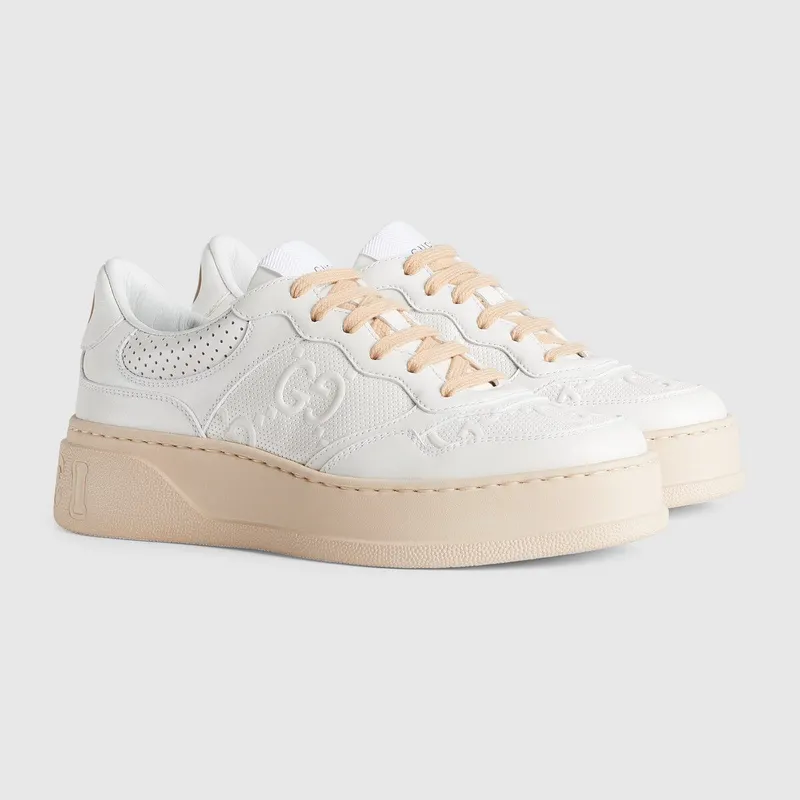 Gucci GG embossed (6849111XL109014)
