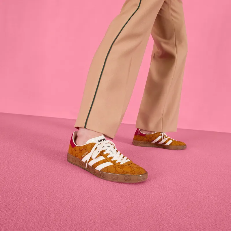 Gucci adidas x Gucci Gazelle (707850UWV207162)