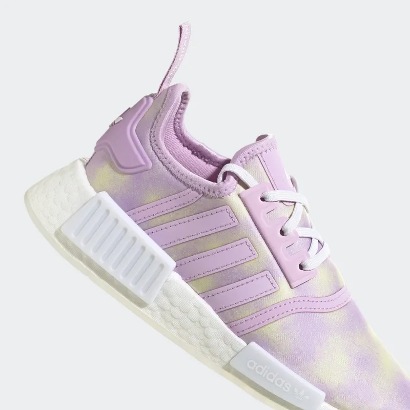 adidas NMD_R1 Bliss Lilac / Cloud White / Bliss Lilac (HQ6184)