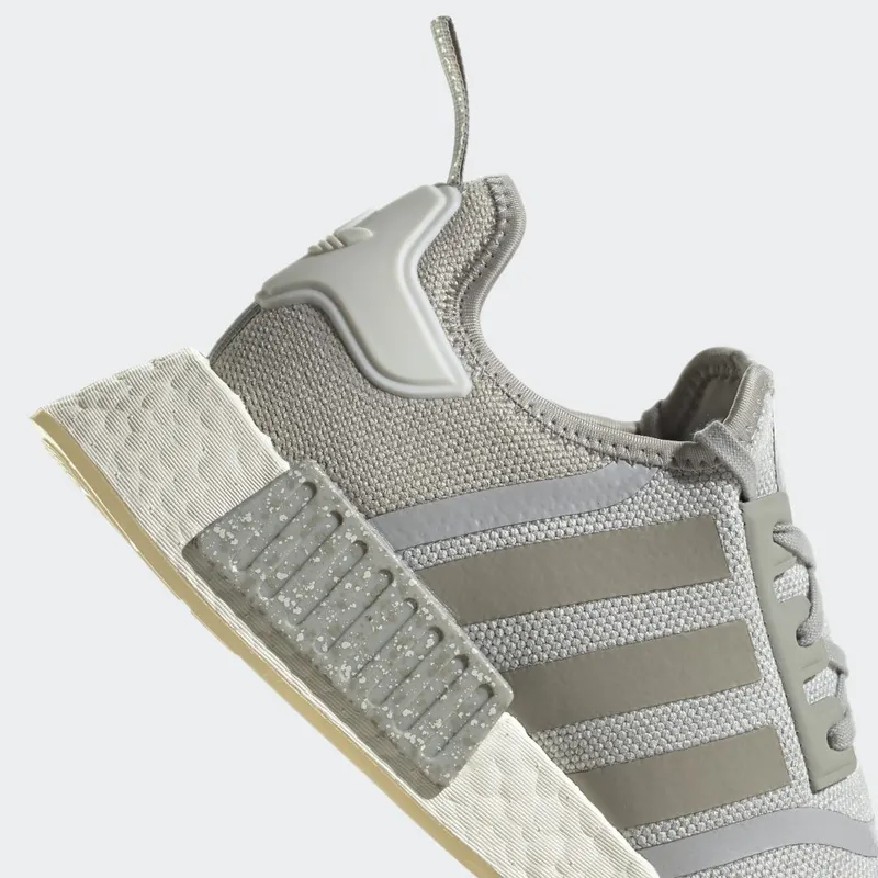 adidas NMD_R1 Metal Grey / Feather Grey / Sand (GX1551)