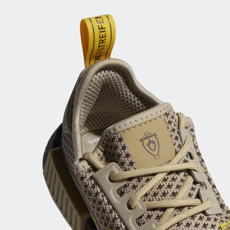 adidas Groot NMD_R1 Trail Junior Trace Khaki / Hazy Yellow / Core Black (GX1209)