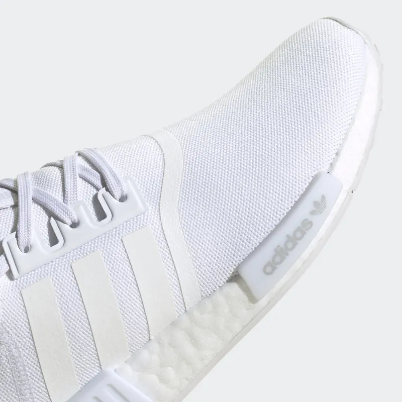 adidas NMD_R1 Cloud White / Cloud White / Core Black (GY6067)