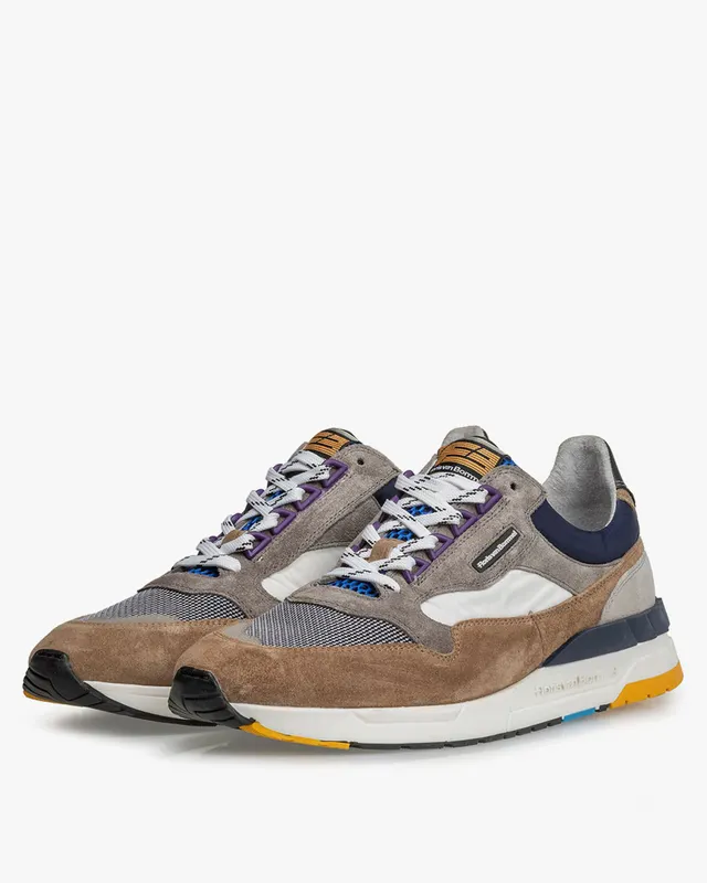 Floris van Bommel De Runner 01.28 Lichtbruin (SFM-10119-22-01)