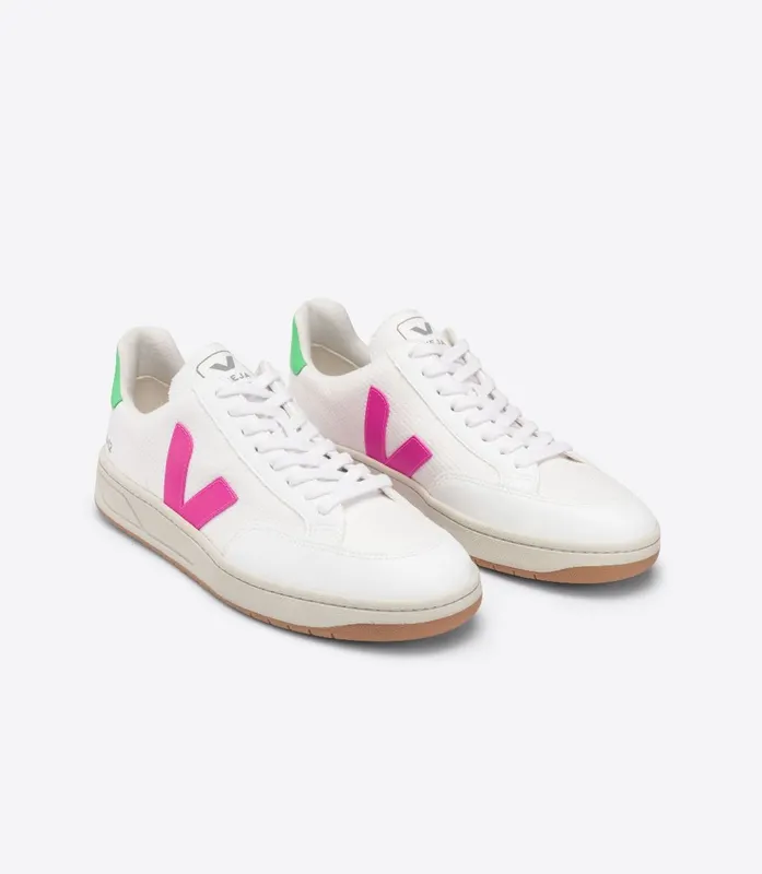 Veja V-12 B-MESH WHITE SARI ABSINTHE (XD012498)