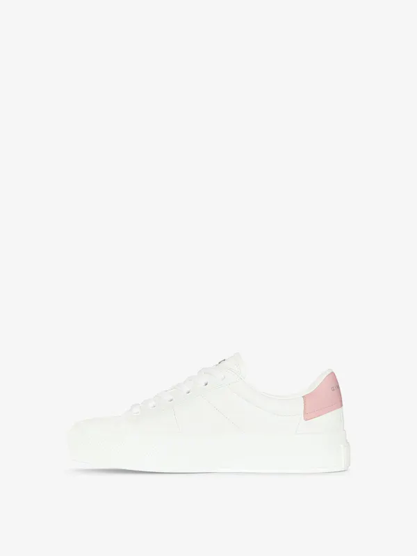 Givenchy City Sport sneakers in leather (BE0027E1ER-149)