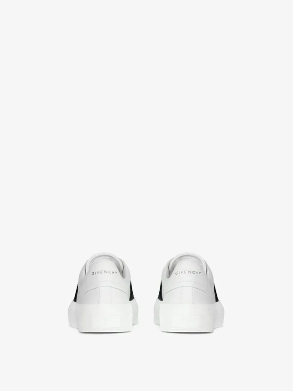 Givenchy Sneakers in leather with GIVENCHY webbing (BE0029E1BC-116)