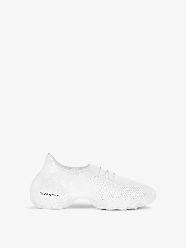 Givenchy TK-360 sneakers in knit (BE002VE1HC-100)