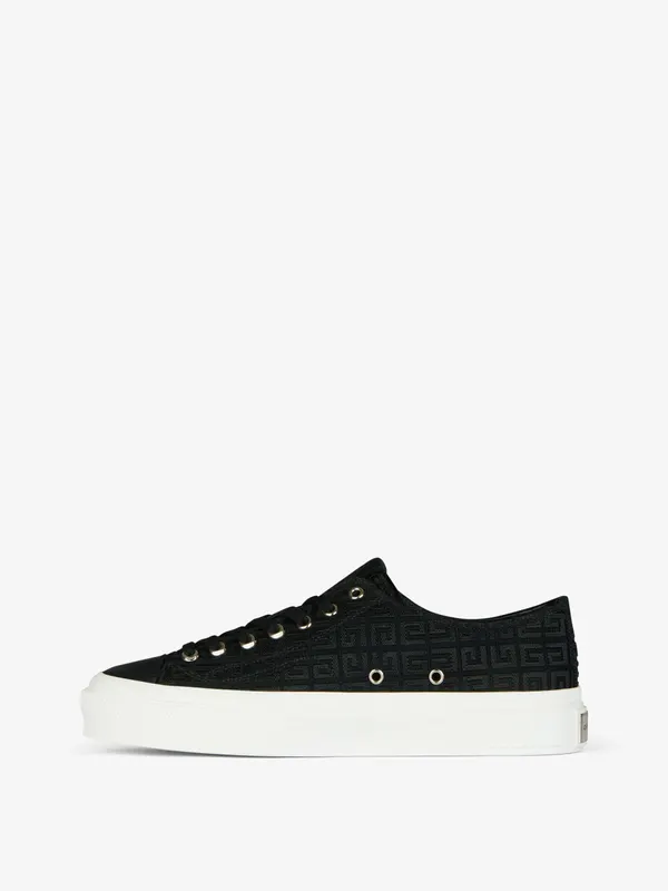 Givenchy City sneakers in 4G embroidered canvas (BH0050H13H-001)