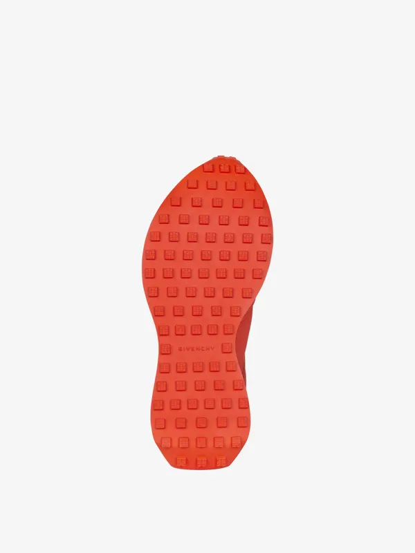 Givenchy GIV Runner sneakers in perforated leather (BH005CH196-801)
