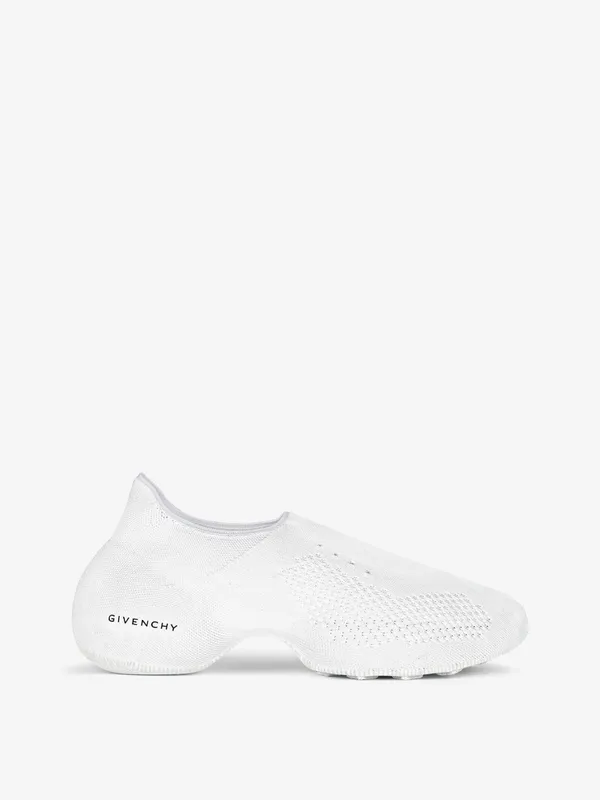 Givenchy TK-360 sneakers in knit (BH006KH1AV-100)