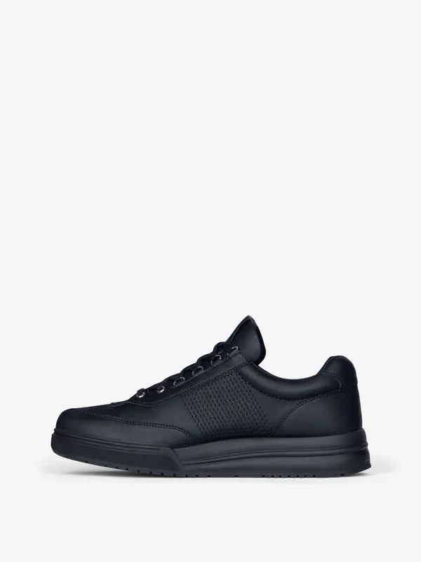 Givenchy G4 sneakers in leather (BH0070H1AU-001)