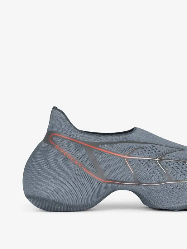 Givenchy TK-360+ sneakers in mesh (BH0076H1C6-061)
