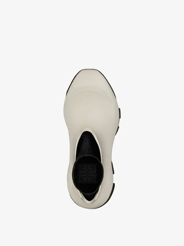 Givenchy Monumental Mallow hybrid shoes in rubber and mesh (BHZ012H10T-181)