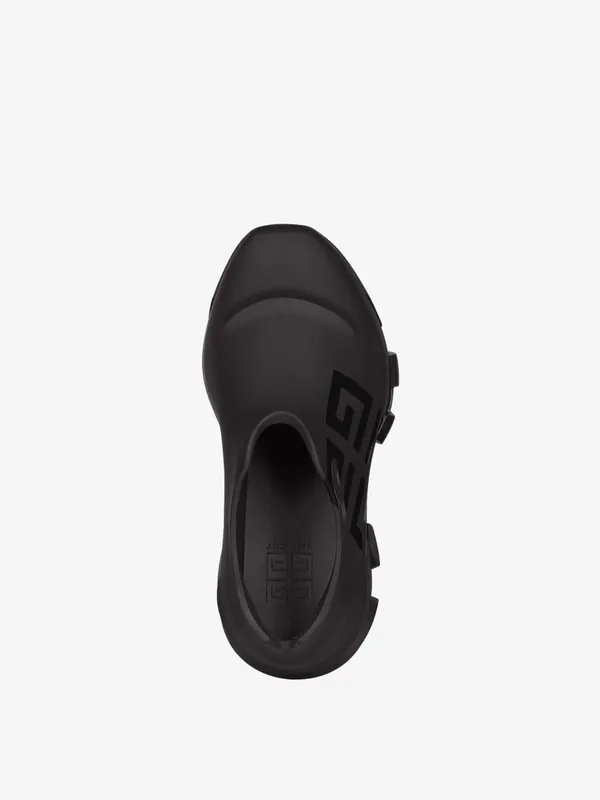Givenchy Monumental Mallow low shoes in rubber (BHZ013H1C2-001)